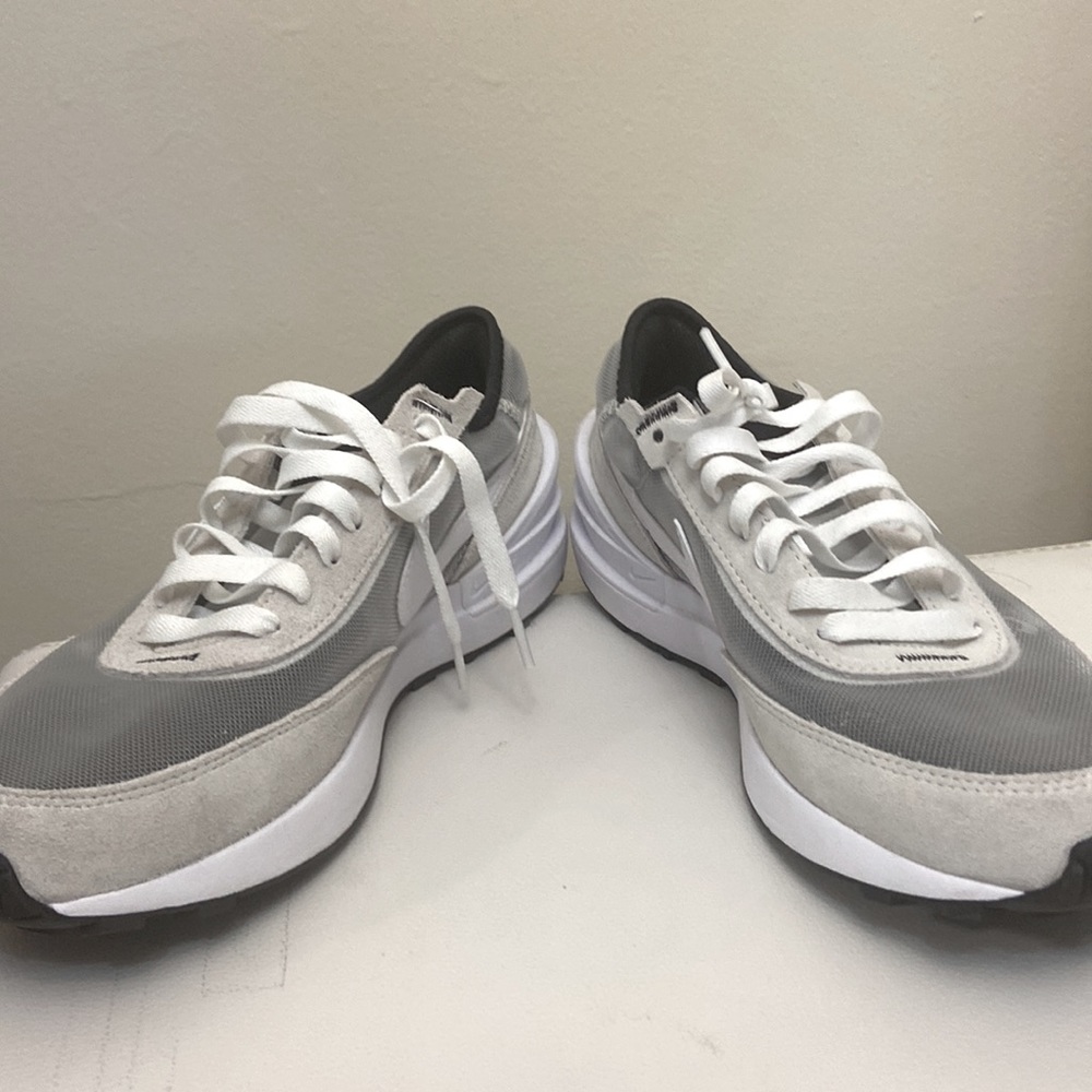 Nike Waffle One White/Grey - Picture 2 of 6